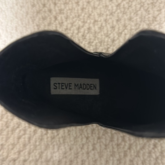 Steve Madden Leather Ankle Boots size 8 - Picture 3 of 4